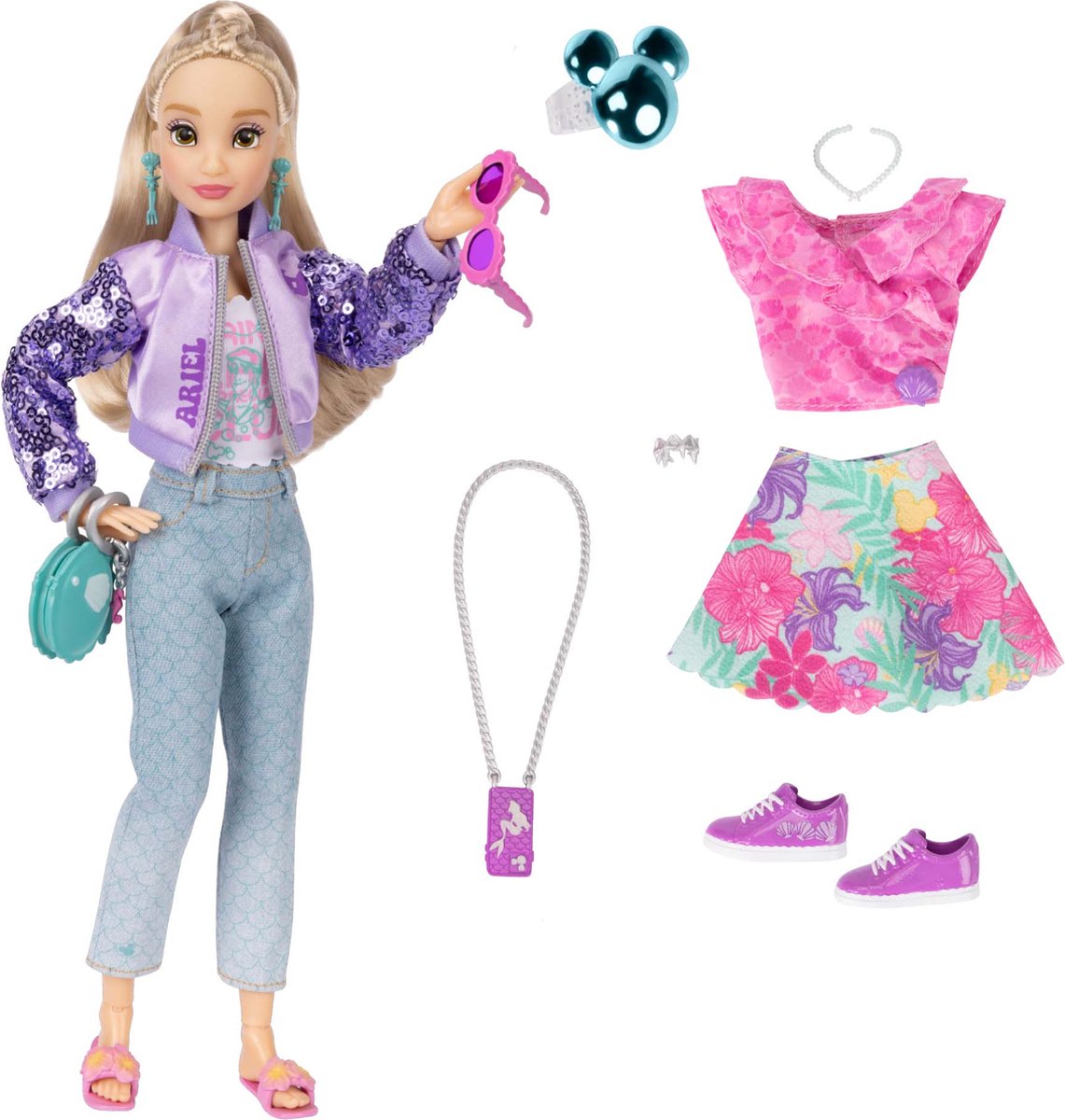 Jakks Ariel fashion dolls, 25 cm tall, with 13 points of articulation, two complete mix-and-match outfits and a Mickey ring for you!